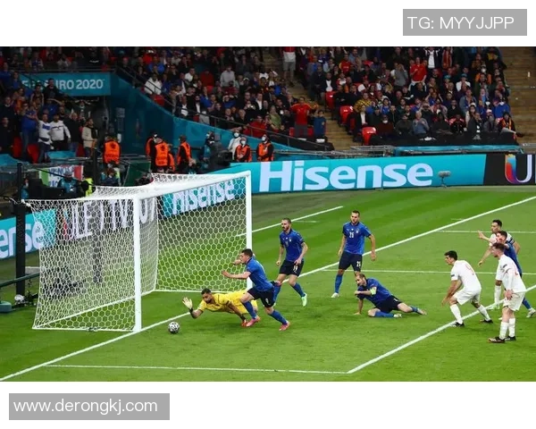 传奇门神布冯荣耀岁月见证意大利足球辉煌时刻